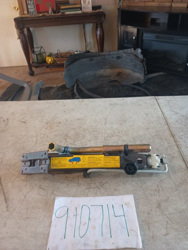 98-05 Mercedes-Benz ML500W163 jack with lug wrench 1635800018 ML320