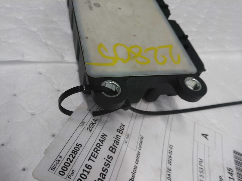 Used Air Bag Module fits: 2016 Gmc Terrain Air Bag below center console Grade A