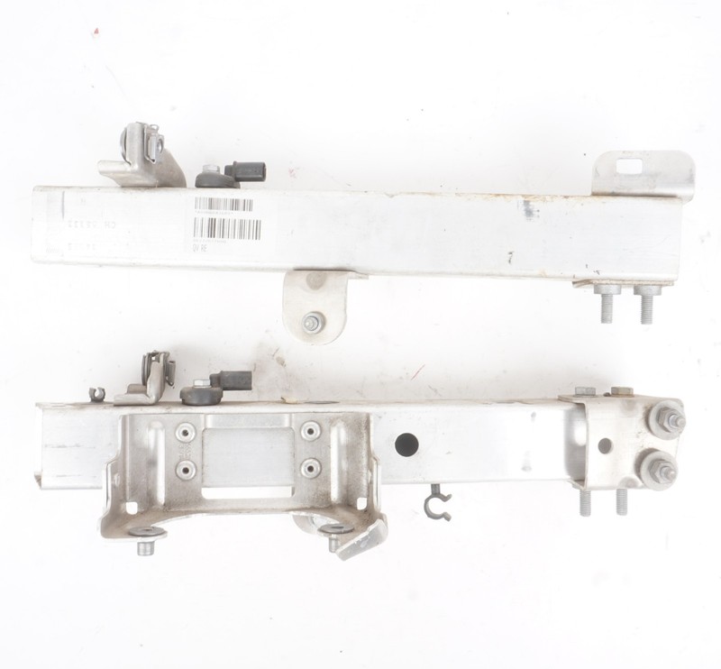 2014-2021 BMW i3 I01 Front Bumper Impact Bracket Left & Right D6222077000 OEM
