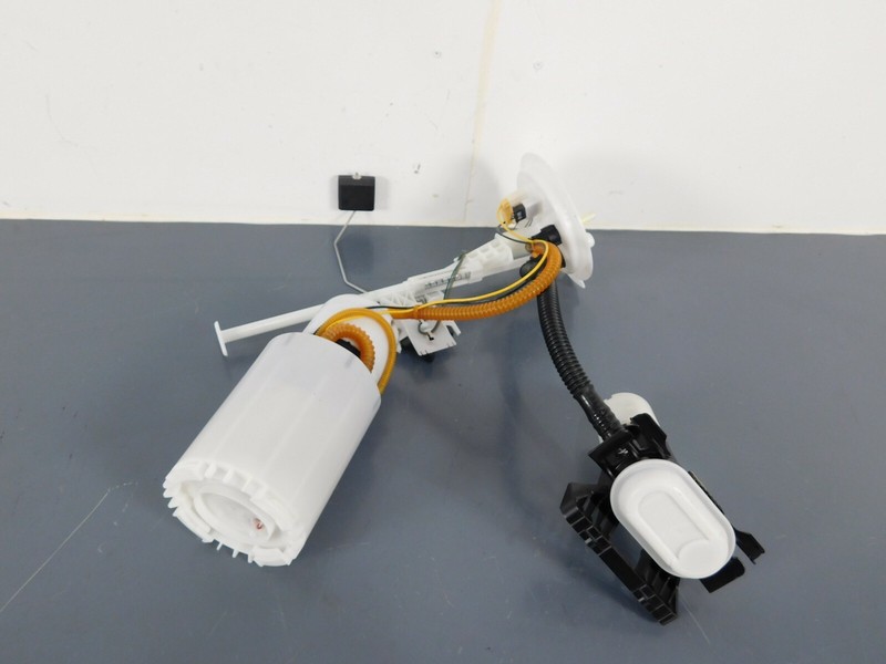 2019 18 Porsche 911 GT3 RS 991.2 Fuel Pump / Sending Unit #5837 D6