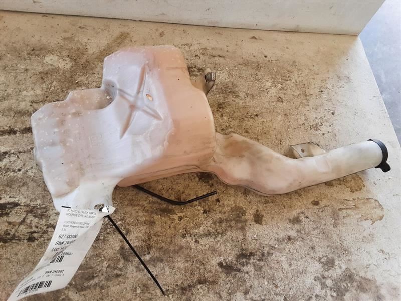 Wash Reservoir Classic Style Fits 15-19 SIERRA 1500 PICKUP 3275791