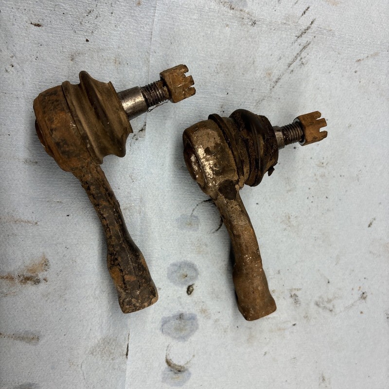 1988 KAWASAKI MULE 1000 KAF450 steering rod ends good