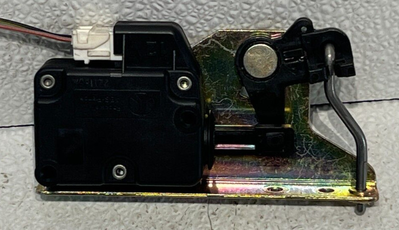 97-06 Jaguar XJ8 Gas Fuel Filler Door Lid Lock Latch Actuator OEM