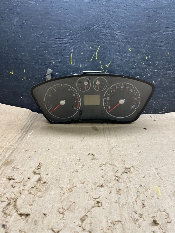 2011 to 2013 Ford Transit Connect Speedometer Gauge Cluster OEM x6363DG