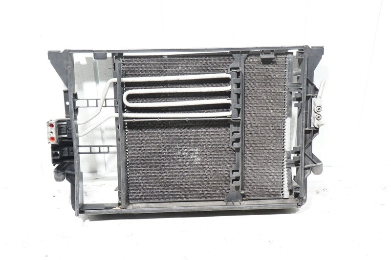 99 00 01 BMW 740i E38 AIR CONDITION A/C RADIATOR OEM