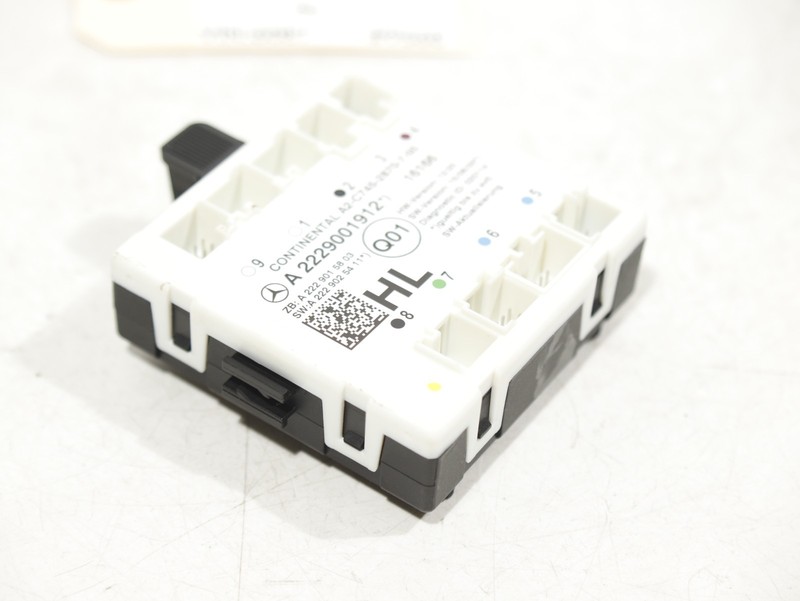 2015-2018 Mercedes C300 REAR LEFT Door Control Module OEM 62K