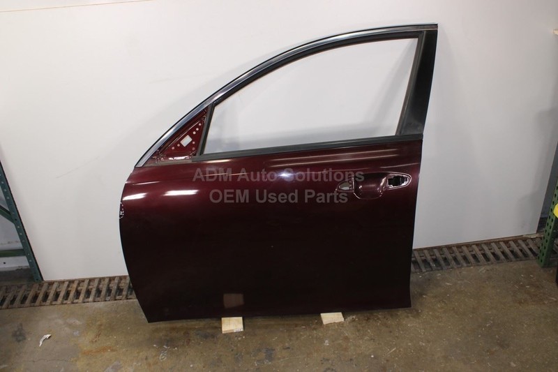 16-20 KIA OPTIMA Front Left Driver Side Door Shell OEM Sangria Red M2R SCRATCH