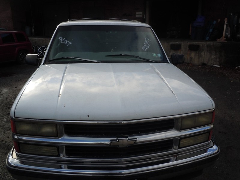 1995-2000 Chevrolet Tahoe Hood Bonnet Lid OEM U8624