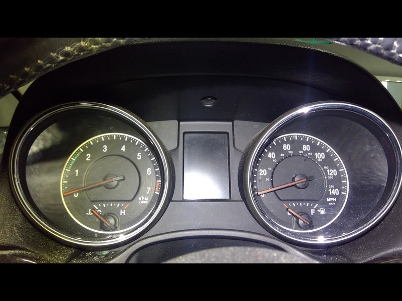 Speedometer Cluster MPH From 5/3/10 Fits 11 GRAND CHEROKEE 1621919