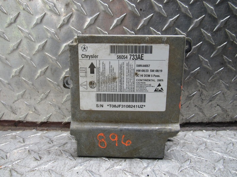 2009 DODGE JOURNEY SRS CONTROL MODULE 56054 733AE