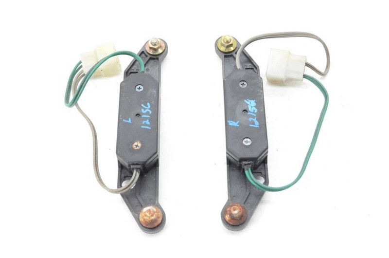 1990-1993 Mazda MX-5 Miata 1.6L Pair of Door Speaker Crossovers N018 66 991A