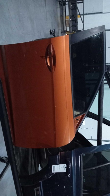 2014 Hyundai Veloster Right Door Orange 574994 - 96K Miles - Used Auto Part