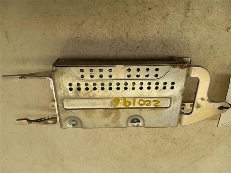 Audio Equipment Radio Amplifier Fits 09-12 VENZA 86280-0T010