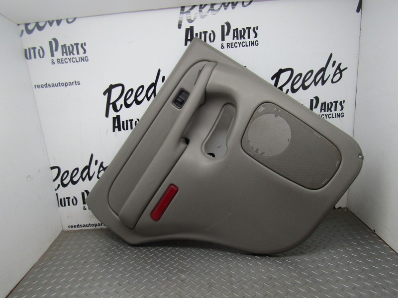 03-07GMC Yukon Rear Driver Side Power Door Panel OEM Pewter SWB OEM