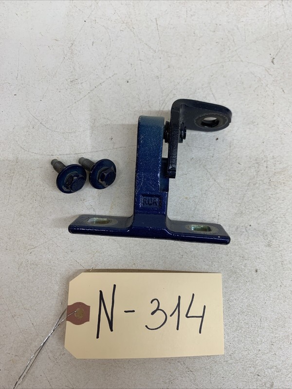 Tesla Model Y Rear Right Upper Door Hinge 1497498-00-B 314 B84