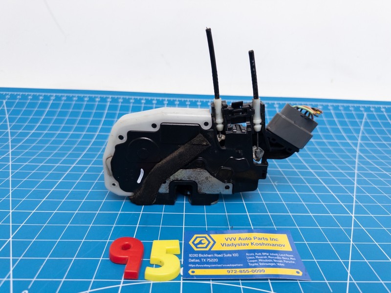 07-13 INFINITI G35 G37 sedan FRONT LEFT DOOR LOCK ACTUATOR LATCH OEM