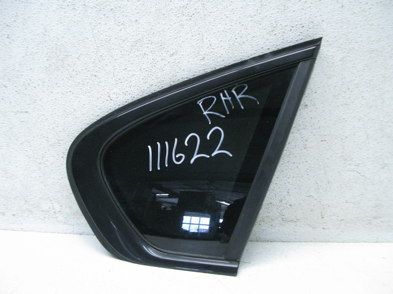 08-14 BMW E71 X6 M QUARTER TINTED WINDOW GLASS BLACK TRIM OEM REAR RIGHT 111622