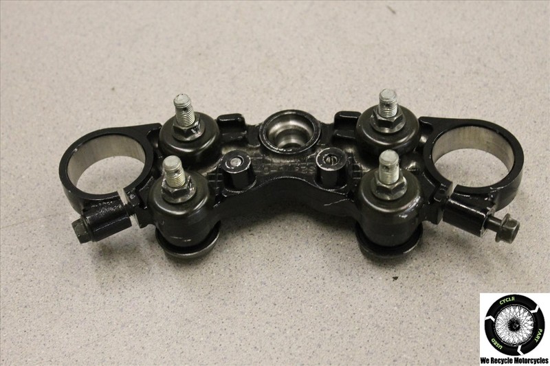 1995 SUZUKI RF 900 R TRIPLE TREE MOUNT BRACKET CLAMP OEM 95 RF900