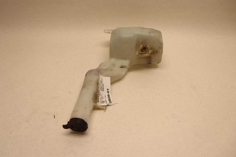 2014-2015 CHEVY SILVERADO 1500 FRONT WINDSHIELD WASHER FLUID RESERVOIR TANK OEM