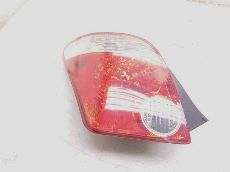 06 SCION XA DRIVER LEFT TAIL LIGHT