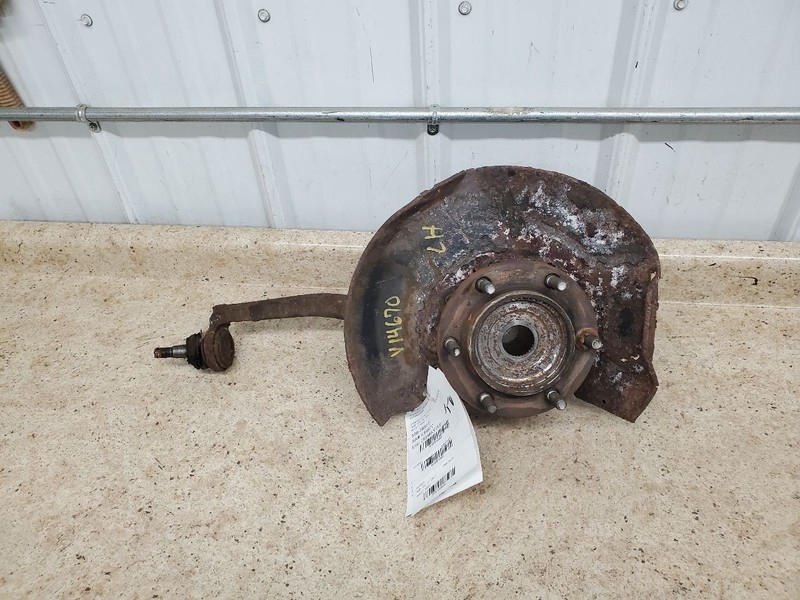 Hub Front With Automatic Disconnect Differential Fits 95-04 TACOMA 305902