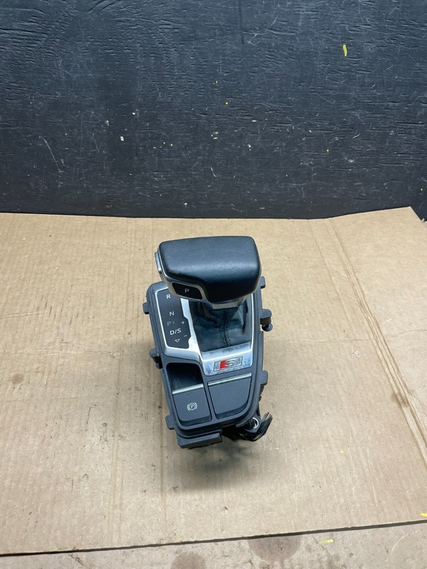 2018 to 2023 Audi SQ5 Automatic Transmission Gear Shift Shifter OEM M4289