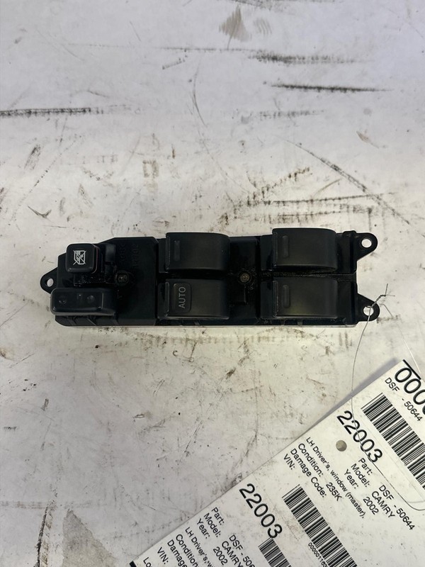 Door Switch Front TOYOTA CAMRY 02 03 04 05