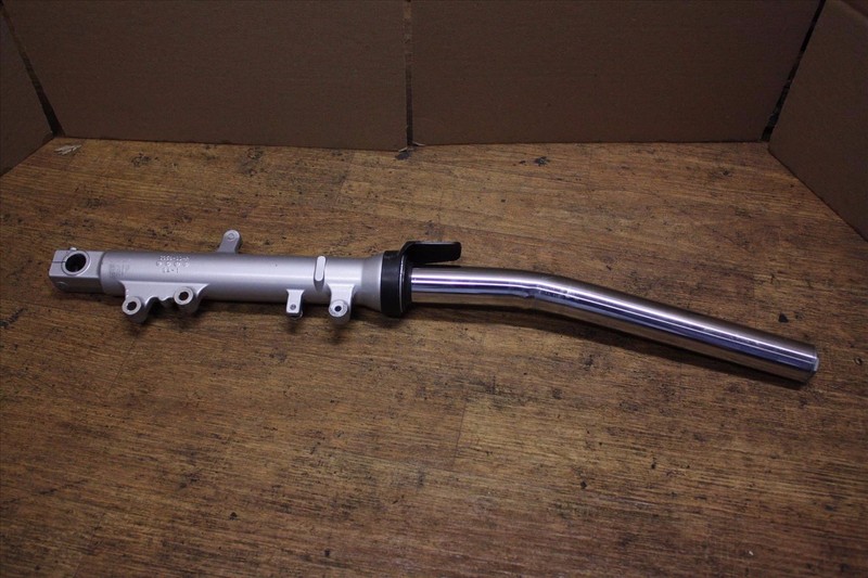 2004 SUZUKI GSX 600 F KATANA FRONT RIGHT FORK TUBE OEM GSX600 04