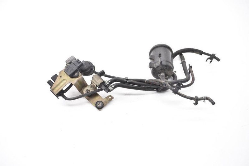 2001-2005 MAZDA MX-5 MIATA 1.8L NB FUEL VAPOR PURGE CANISTER WITH BOOST SENSOR
