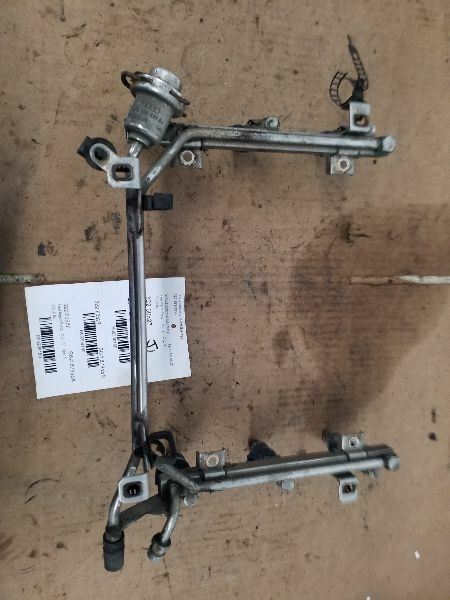 Fuel Injection Parts Fuel Injector 2.8L 6 Cylinder Fits 98-05 PASSAT 208160