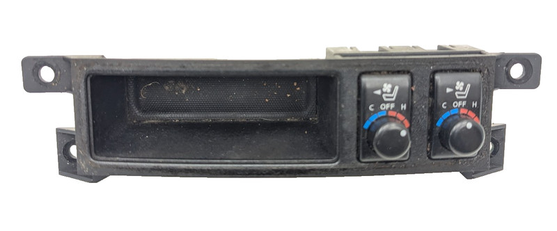 06 07 08 09 INFINITI M35 SEAT CLIMATE CONTROL SWITCHES OEM 68485-EG000