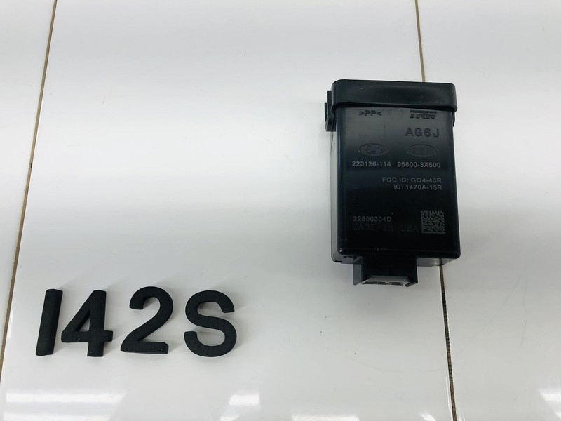 14-16 HYUNDAI ELANTRA TIRE PRESSURE MONITORING SENSOR TPMS SENSOR MODULE OEM