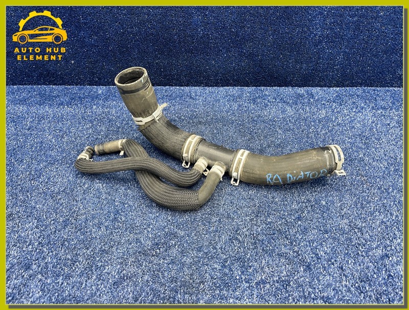 2019-2024 Ram 1500 5.7L Hemi eTorque Engine Radiator Lower Coolant Hose 68268586