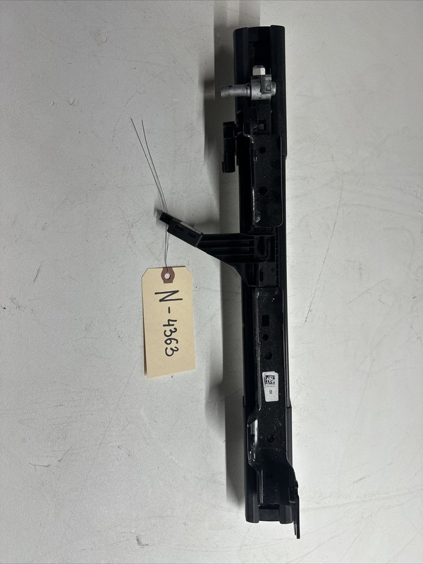 2017-2022 Tesla Model 3 M3 Front Passenger Side Seat Rail Track Section 4363 U21
