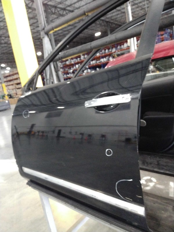 2015 Nissan Rogue Left Door Black Used OEM 631835 85k Miles LITE DINGS