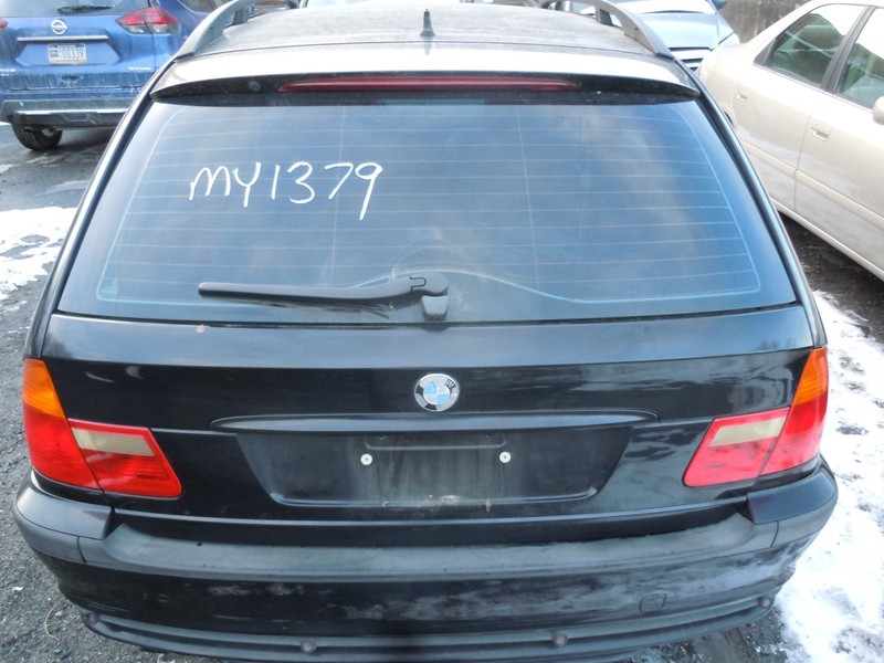 2001-2005 BMW 325i Wagon Rear Hatch Lid Liftgate OEM 668