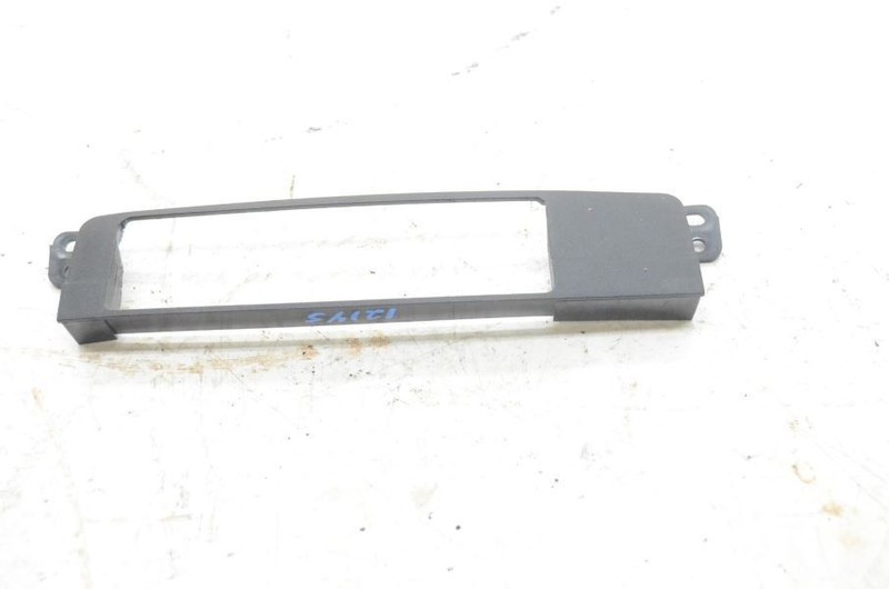 1999-2001 BMW 328i E46 SEDAN Center Dash Radio Bezel