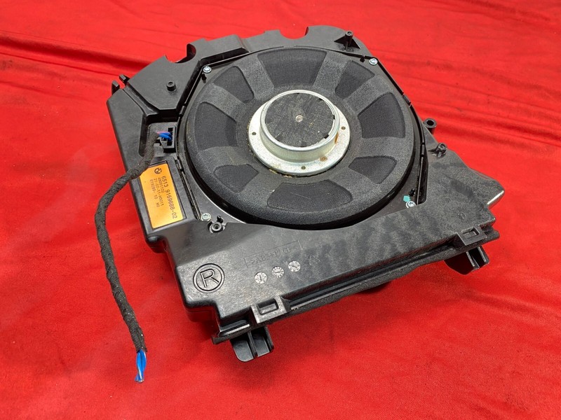 BMW F06 F10 F13 5/6 Series Right Passenger Side Subwoofer Speaker Harman OEM✅