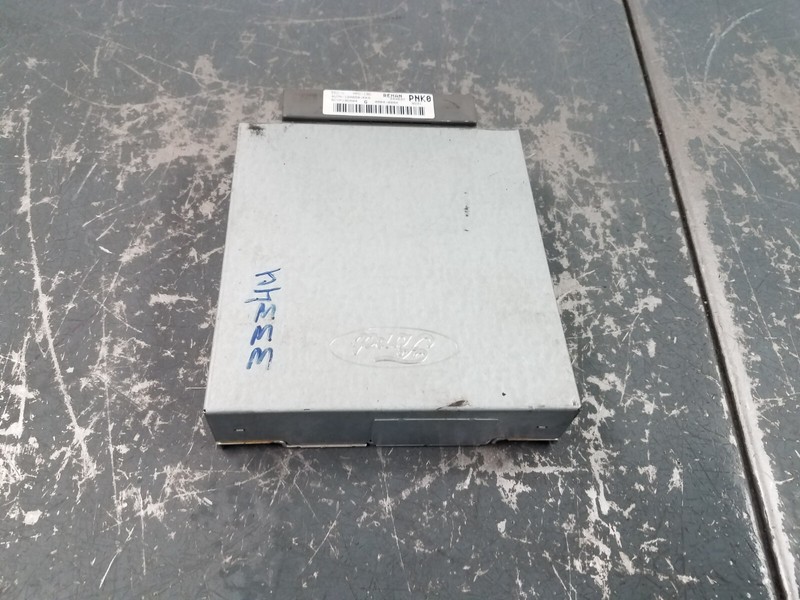 2004 03 04 Mercury Marauder Reman Engine Computer ECU ECM #2369 VV6