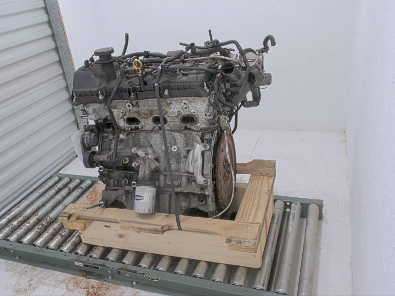 2016 Ford Explorer Automatic Transmission Assembly Black 3.7L OEM 172K Miles