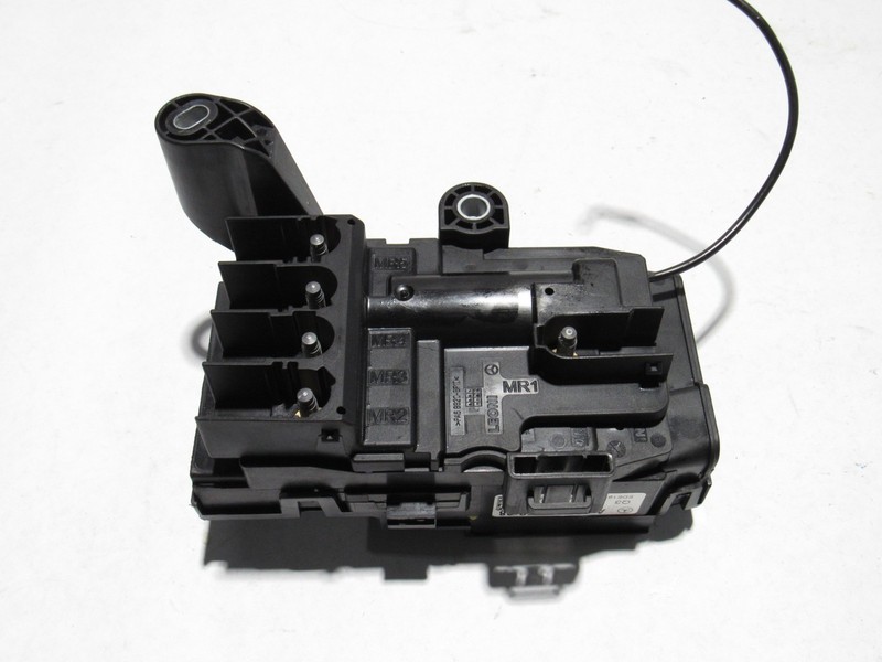 Mercedes S560 2020 W222 Engine Fuse Relay Junction Box Cover 18-20 *