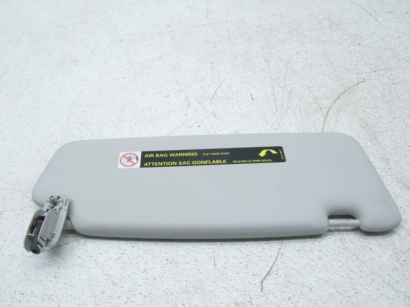 09-12 AUDI B8 A4 S4 SEDAN WAGON LEFT DRIVER WINDSHIELD SUN VISOR OEM 111622B