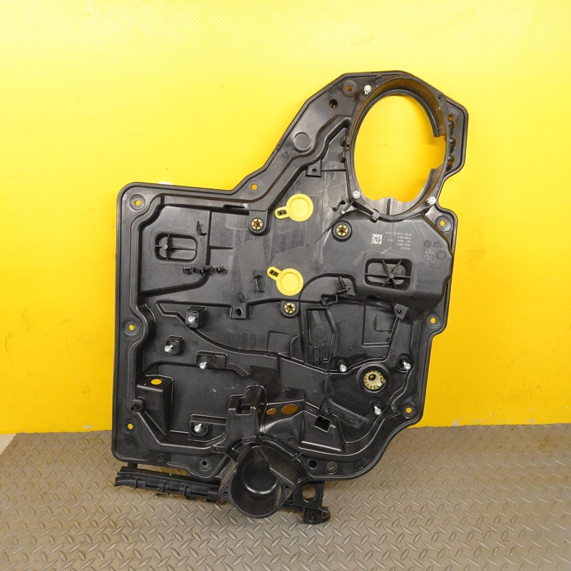 2017-2024 CHRYSLER PACIFICA REAR RIGHT SIDE DOOR WINDOW REGULATOR OEM 68314758AA