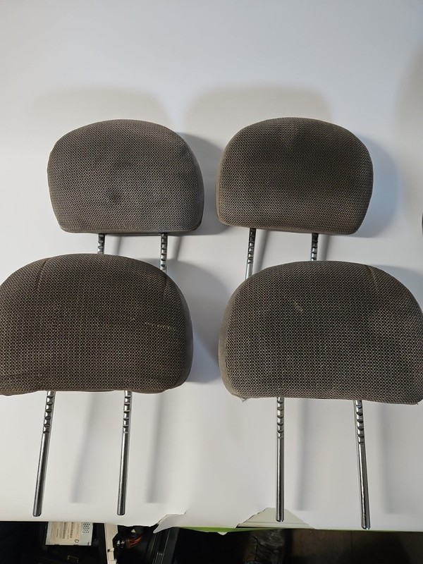 2000-2004 Jeep Grand Cherokee Front and Rear Gray Cloth Head Rest Set 01 02 03