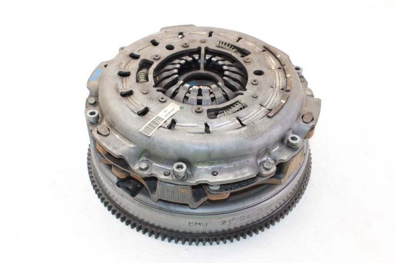 15-17 BMW M3 3.0L Dual Mass Flywheel and Clutch Assembly 2283028