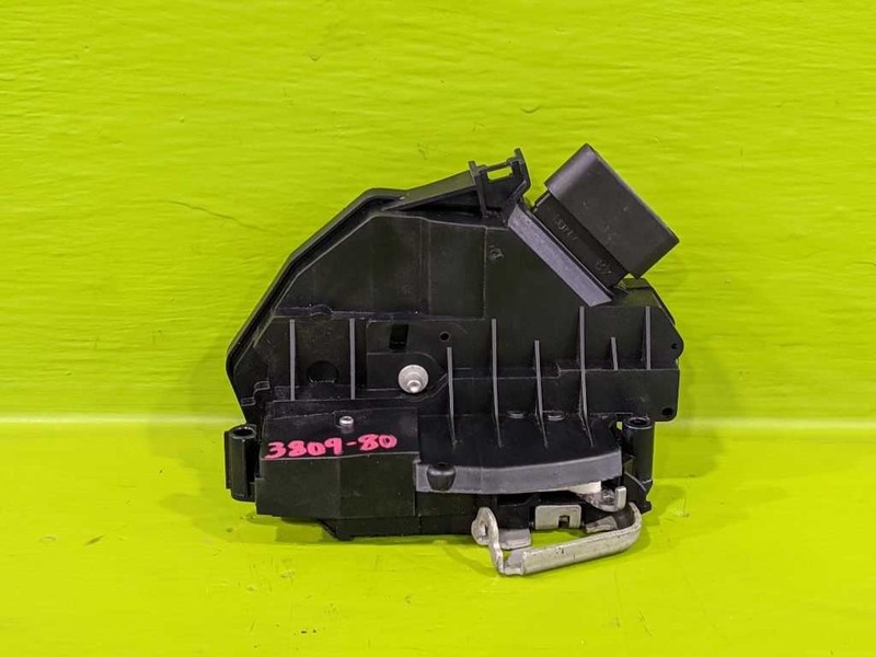 15 16 17 18 19 MKC PASSENGER RIGHT FRONT DOOR LOCK LATCH ACTUATOR OEM 3809-80