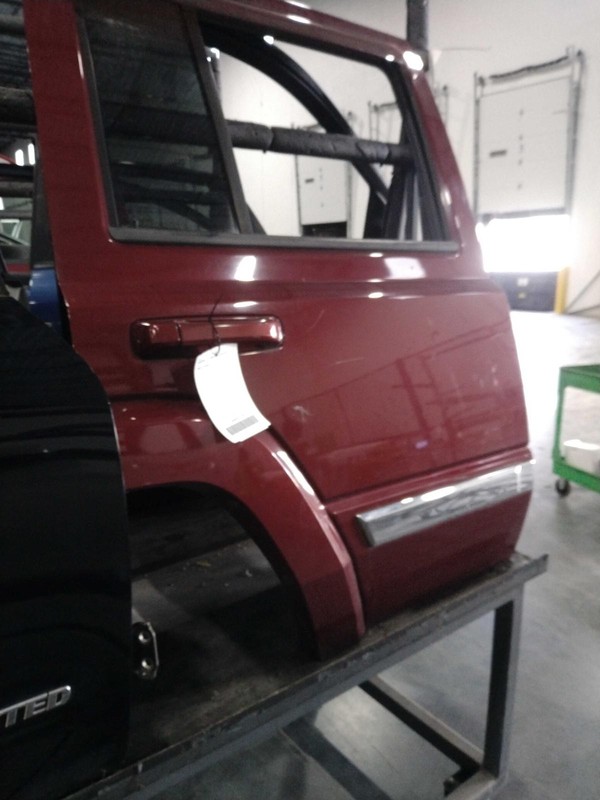 2007 Jeep Commander Rear Right Door Red OEM Used Good Condition 499373