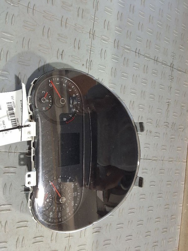 Speedometer Model MPH ID 94001K0100 Fits 20-21 SOUL 3546996