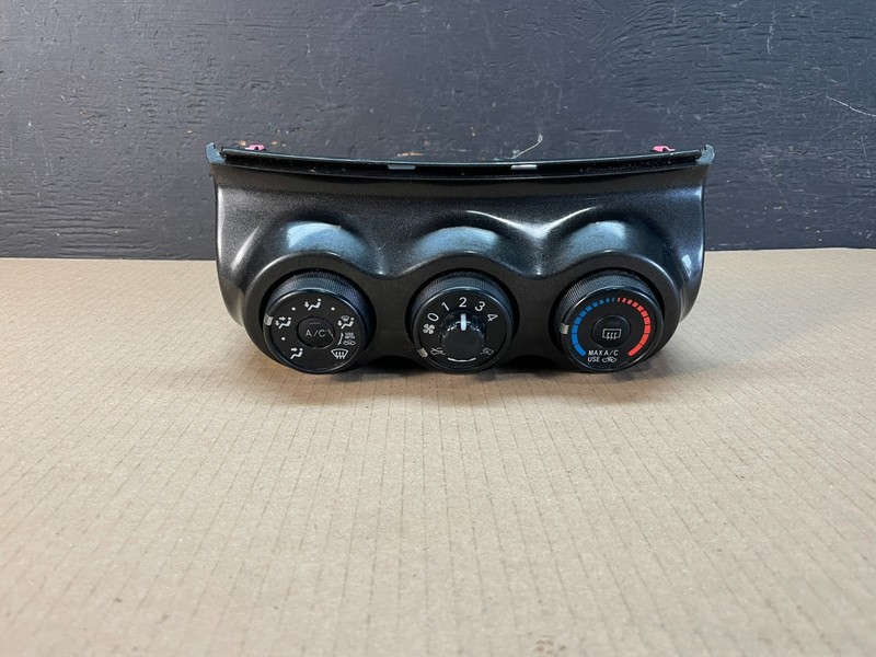 2008 - 2010 Scion XD AC Heater Temperature Climate Control 55406-52190 AE3401 DG