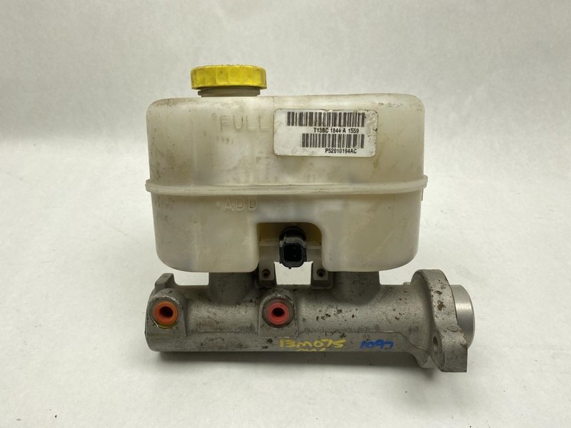 Brake Master Cylinder Diesel 05093407AA Fits 2003-2005 Dodge Ram 2500 3500 86553